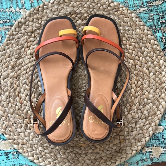 Women's Sarto by Franco Sarto Rache Toe Loop Strappy Sandal - Picture 3 of 3